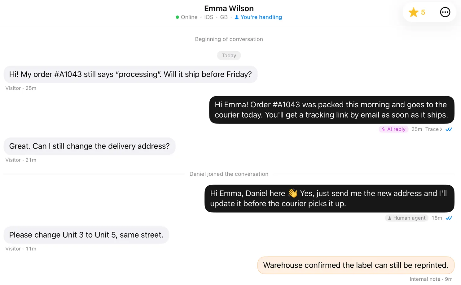 Capture de l’app AskAIs : une conversation client avec une réponse de l’IA