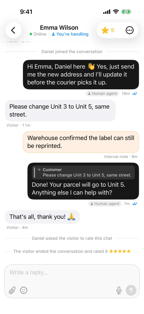 Une conversation dans l’app AskAIs pour iPhone, après la reprise par un coéquipier